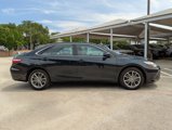 Used 2015 Toyota Camry SE image 3