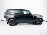 New 2025 Land Rover Defender 110 S image 4
