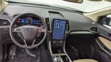 Certified 2022 Ford Edge SEL w/ Convenience Package image 4