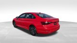 Used 2021 Volkswagen Jetta SEL image 3