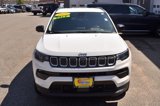 Used 2022 Jeep Compass Latitude w/ Convenience Group image 3