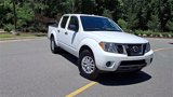 Used 2017 Nissan Frontier SV image 2