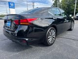 Used 2024 Nissan Altima 2.5 SV image 5