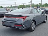 Used 2024 Hyundai Elantra SE image 6