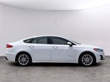 Used 2019 Ford Fusion SE image 4