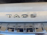 Used 2022 Volkswagen Taos SE image 5