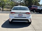 Used 2022 Toyota Corolla LE image 4