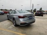 Used 2024 Volkswagen Jetta SE image 5