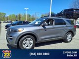 Certified 2022 Ford Explorer XLT w/ Equipment Group 202A image 4