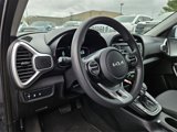 Used 2023 Kia Soul LX w/ LX Technology Package image 5