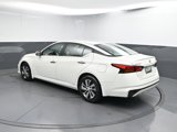 Used 2020 Nissan Altima 2.5 S w/ Driver Assist Package image 3