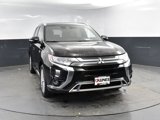 Used 2022 Mitsubishi Outlander 4WD Plug-In Hybrid image 2