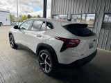 Used 2025 Chevrolet Trax RS w/ Driver Confidence Package image 2