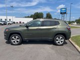 Used 2018 Jeep Compass Latitude w/ Popular Equipment Group image 2