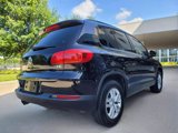 Used 2017 Volkswagen Tiguan S image 3