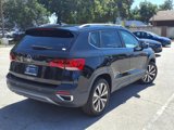Certified 2024 Volkswagen Taos SE image 5