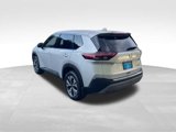 Used 2021 Nissan Rogue SV image 4