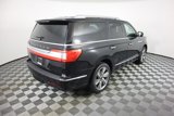 Used 2018 Lincoln Navigator Reserve image 3