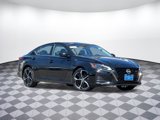 Used 2024 Nissan Altima 2.5 SR w/ SR Premium Package image 6
