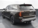 Used 2024 Kia Telluride SX w/ Towing Package image 5