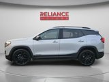 Used 2020 GMC Terrain SLE w/ Driver Convenience Package image 3