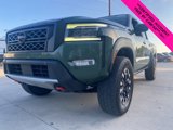 Used 2022 Nissan Frontier Pro-X image 3