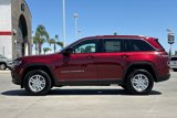 New 2025 Jeep Grand Cherokee Laredo image 3