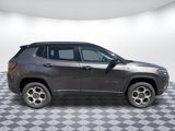 Used 2022 Jeep Compass Trailhawk w/ Trailhawk Elite Group image 2