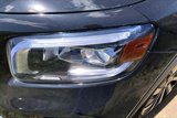 Used 2022 Mercedes-Benz GLB 250 4MATIC w/ Premium Package Lite image 2