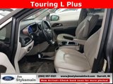 Used 2017 Chrysler Pacifica Touring-L Plus image 5