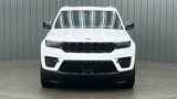 Used 2023 Jeep Grand Cherokee Altitude image 2
