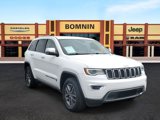 Used 2017 Jeep Grand Cherokee Limited w/ Luxury Group II image 2