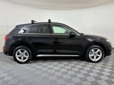 Used 2021 Audi Q5 Premium image 2