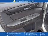 Used 2017 Chevrolet Traverse LT image 5