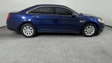 Used 2012 Ford Taurus SE image 2
