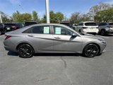 Used 2021 Hyundai Elantra SEL image 4