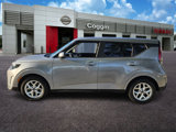 Used 2023 Kia Soul LX w/ LX Technology Package image 3