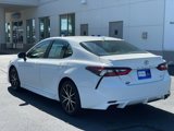 Used 2021 Toyota Camry SE image 4