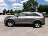Used 2017 Kia Sorento LX w/ LX Convenience Package image 2