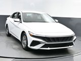 New 2025 Hyundai Elantra SE image 2