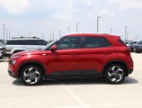 Used 2022 Hyundai Venue SEL w/ Cargo Package image 2