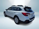 Used 2019 Subaru Outback 2.5i Premium w/ Popular Package #2 image 4