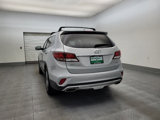 Used 2017 Hyundai Santa Fe SE image 6