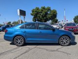 Used 2016 Volkswagen Jetta SE image 2