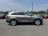 Used 2016 Kia Sorento LX w/ LX Convenience Package image 4