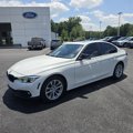 Used 2018 BMW 320i xDrive Sedan w/ Premium Package image 2