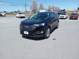 Used 2024 Ford Edge Titanium image 3