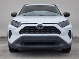 Used 2020 Toyota RAV4 LE image 5