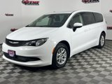 Used 2023 Chrysler Voyager LX image 5
