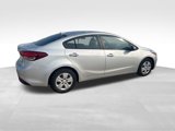 Used 2018 Kia Forte LX image 6